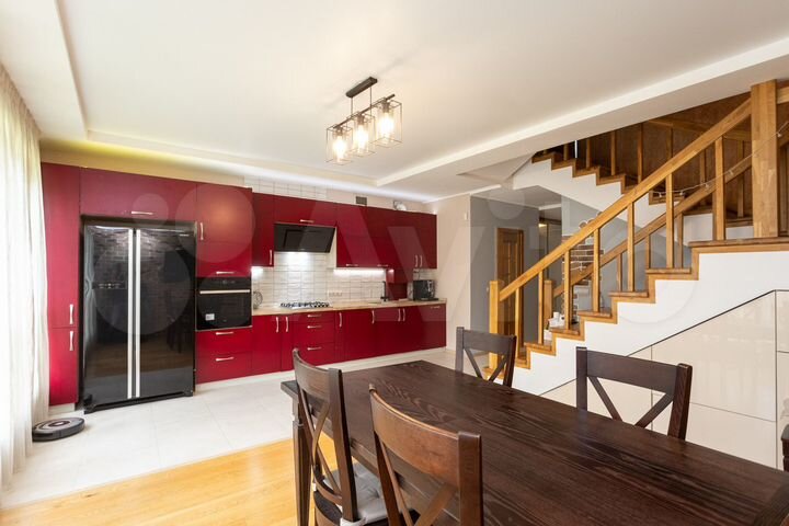 Таунхаус 154,8 м² на участке 2 сот.