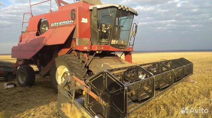 Комбайн Laverda LXE, 2002