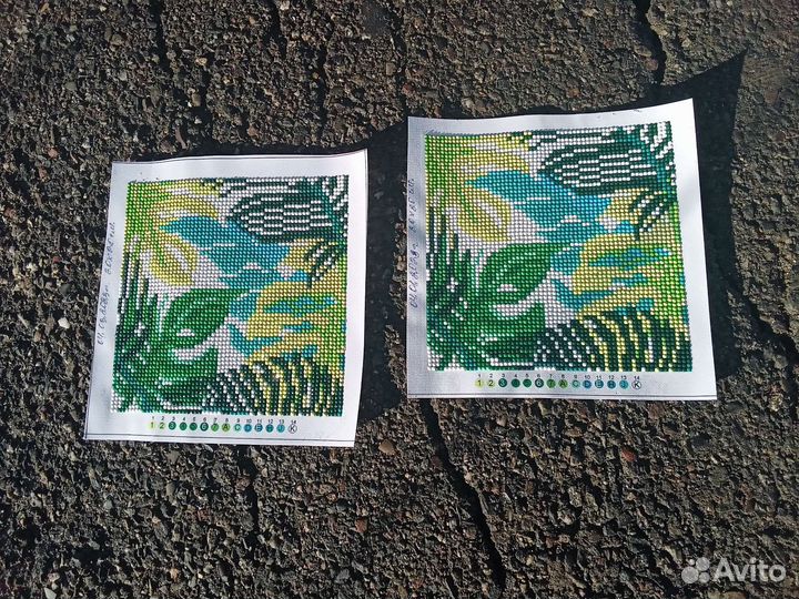 Работы, выложены алмазной мозайкой,стразами,бисер