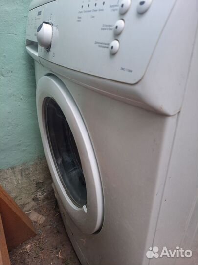 Стиральная машина на запчасти zanussi
