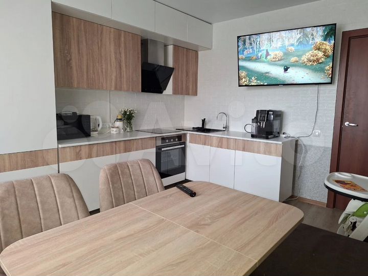 3-к. квартира, 81,7 м², 2/12 эт.