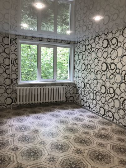 2-к. квартира, 43 м², 1/5 эт.