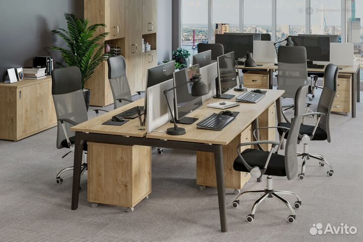 Офисная мебель для персонала Onix Wood