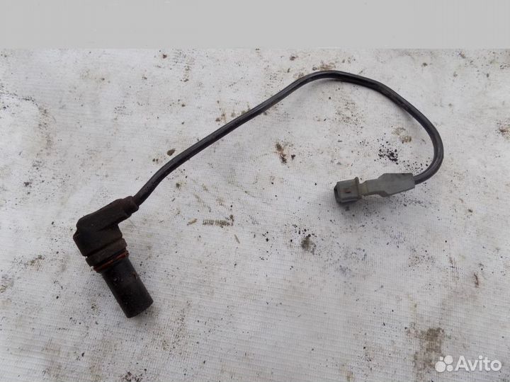 Датчик положения коленвала A4 B6 2000-2004