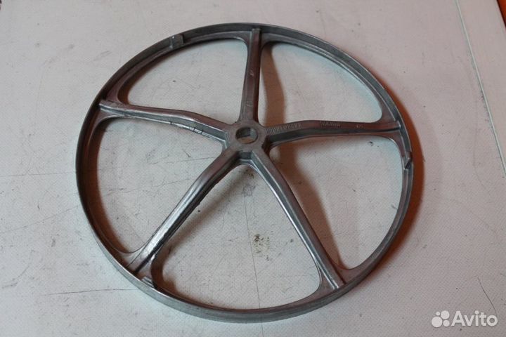 Шкив Bosch 354130 бу. 2826