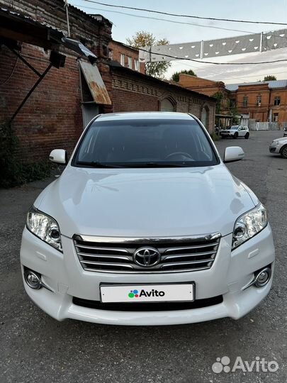 Toyota RAV4, 2012