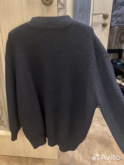 Свитер джемпер