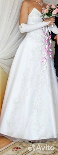 Свадебное платье