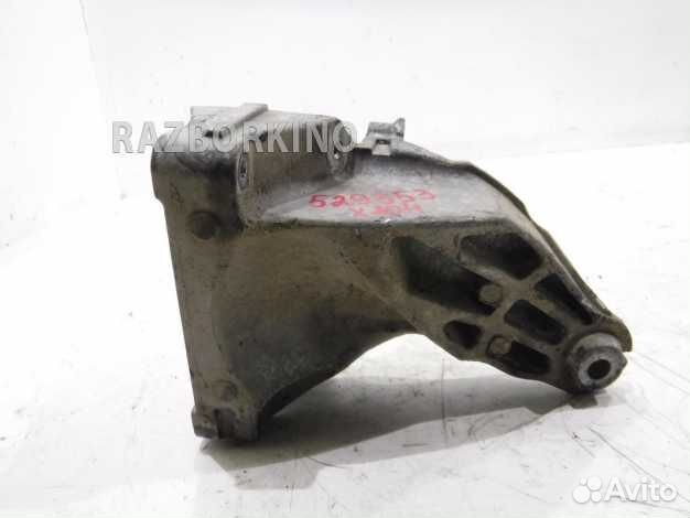 Кронштейн двигателя A6512231304