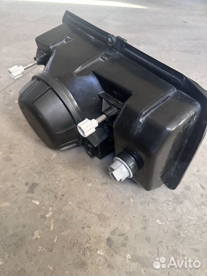 Фара правая ваз 2107