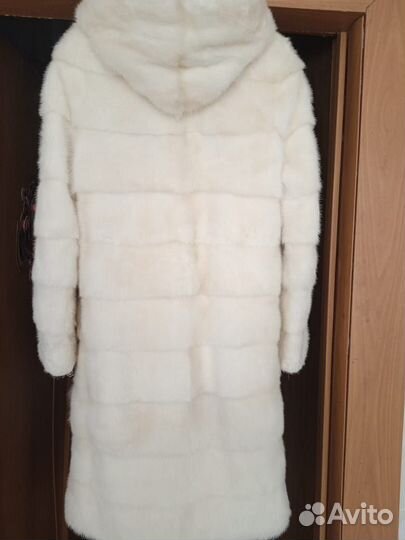 Шуба норковая с капюшоном 46-48 Италия