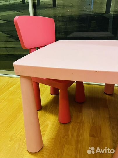 Детский стол и стул