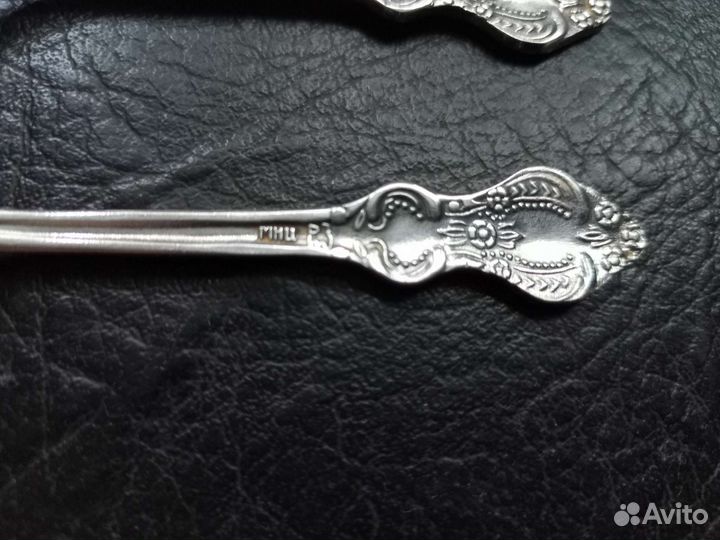 Щипцы для сахара и 2 ложки СССР