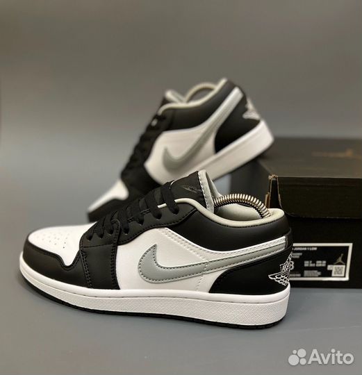 Nike Air Jordan 1 Low ‘Black Medium Grey’