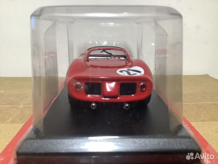 Модель автомобиля ferrari 250P 1:43 Иглмосс