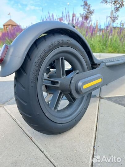 Самокат взрослый mi electric scooter pro