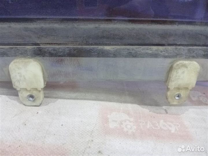 Стекло двери заднее левое Mitsubishi Outlander