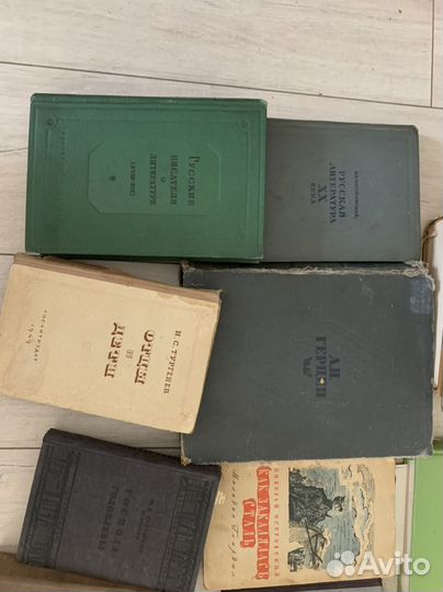 Книги до 40-х годов художественная литература