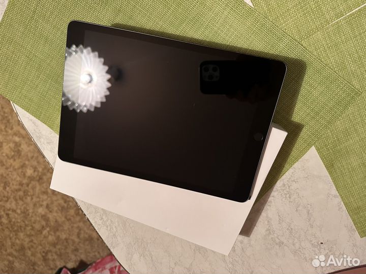 Планшет Apple iPad 10.2 Wi-Fi 64GB