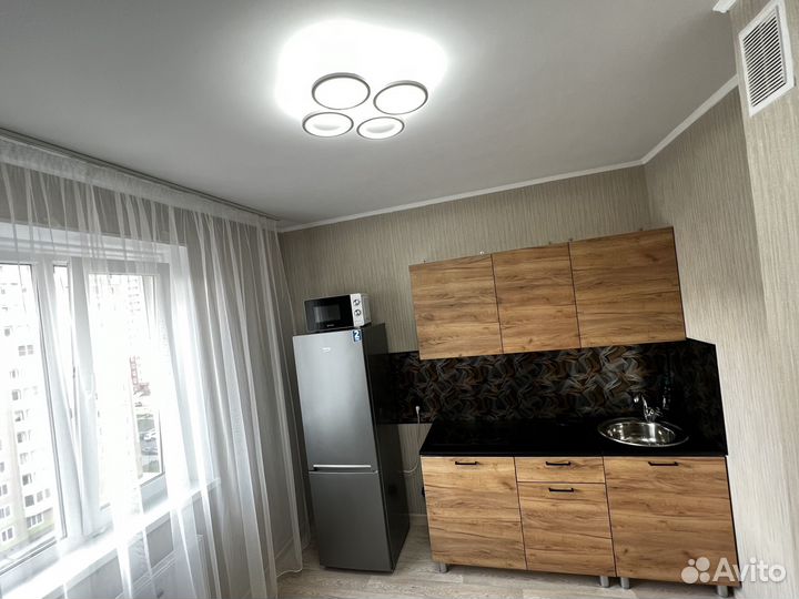 Люстра светодиодная 60w с пультом трехрежимная