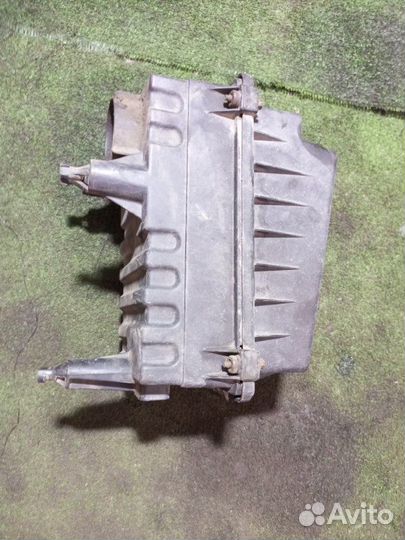 Корпус воздушного фильтра Ford Focus 1 MK1 split