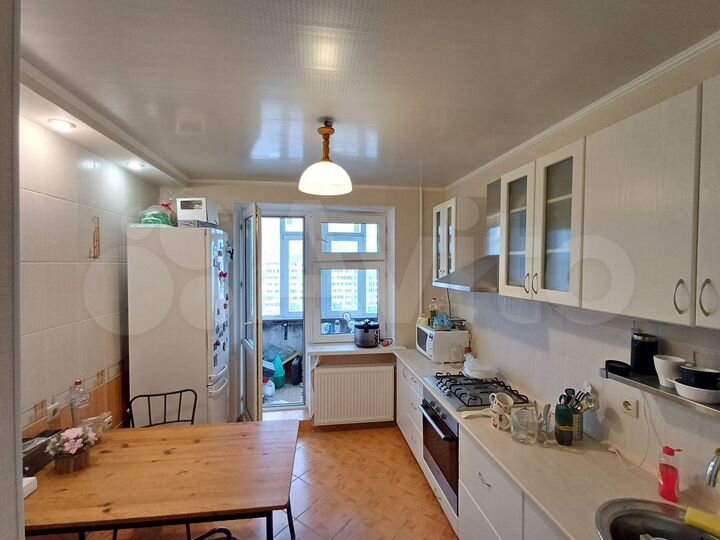 3-к. квартира, 68 м², 9/9 эт.