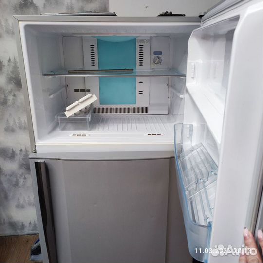 Холодильник бу toshiba GR-Y64RD