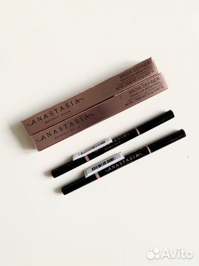 Карандаш для бровей Anastasia Beverly Hills