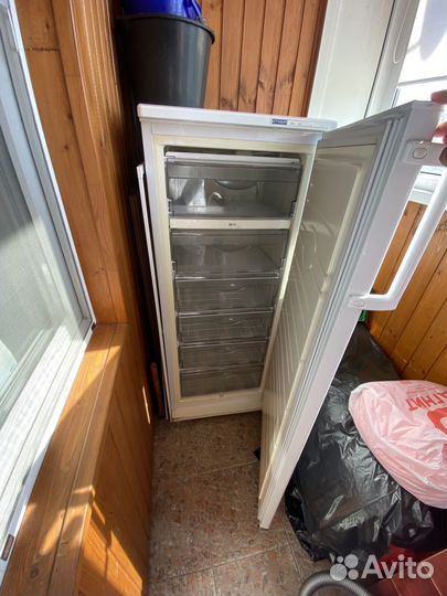 Морозильник