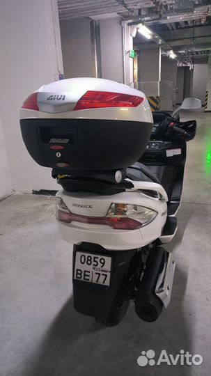 Suzuki Burgman Skywave 400 2012