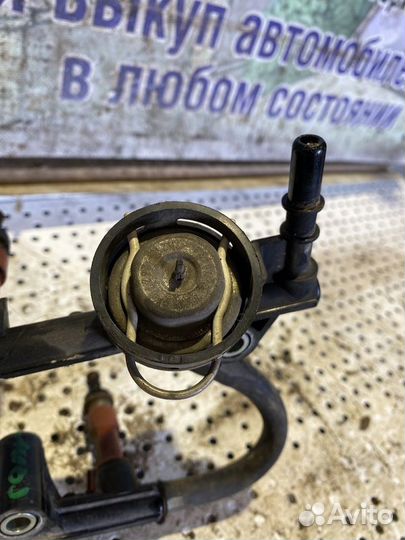 Рампа топливная Toyota Camry v45 3.5