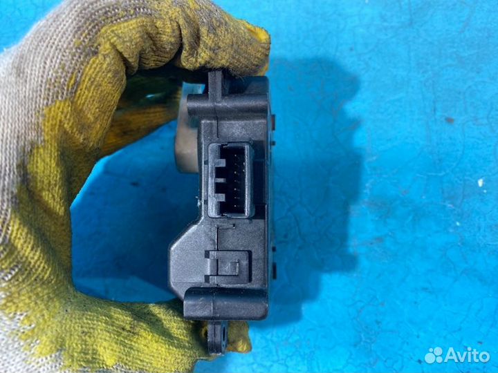 Моторчик заслонки печки Jaguar Xf X250 224DT 2011