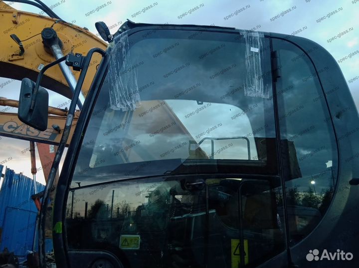 Стекло кабины mustang ME3003