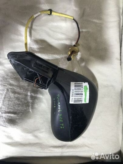 Зеркало боковое левое Peugeot 308