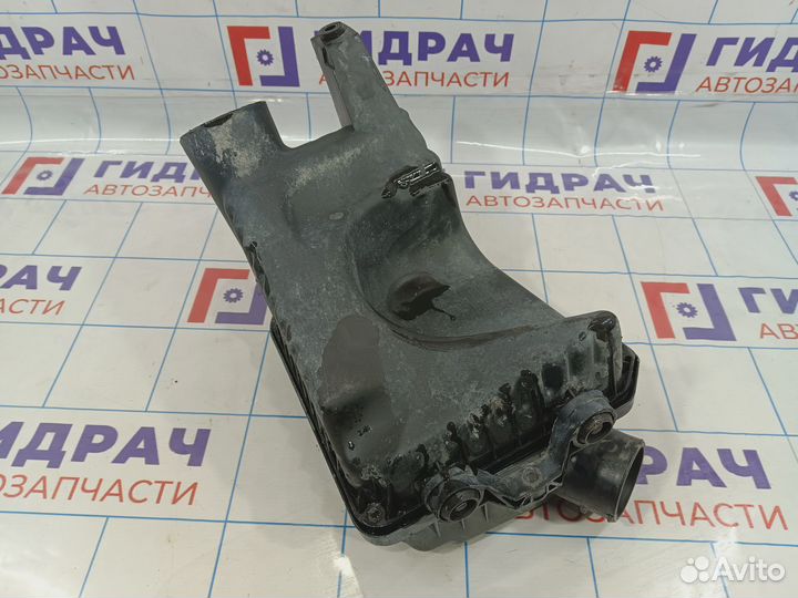 Корпус воздушного фильтра Chevrolet Lacetti J200 9