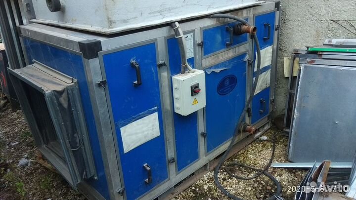 Вентиляция (подача холодного и горячего воздуха)