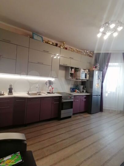 2-к. квартира, 52 м², 4/9 эт.