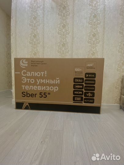 Hoвый смарт телевизор Sber 55