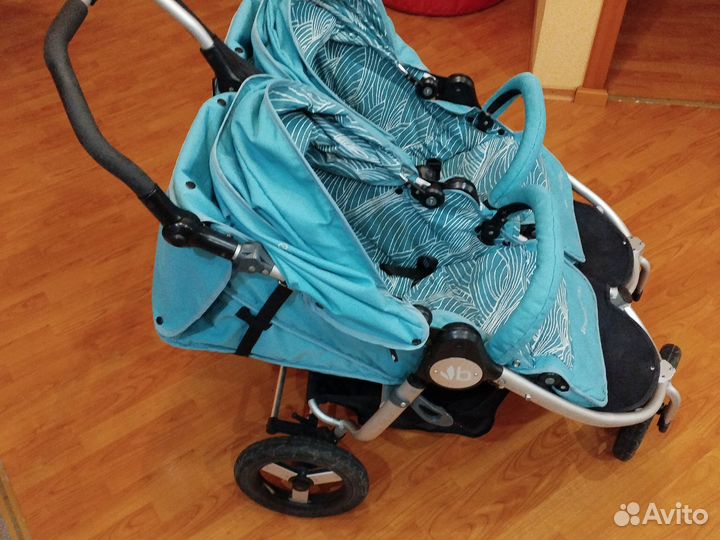 Коляска bumbleride indie twin