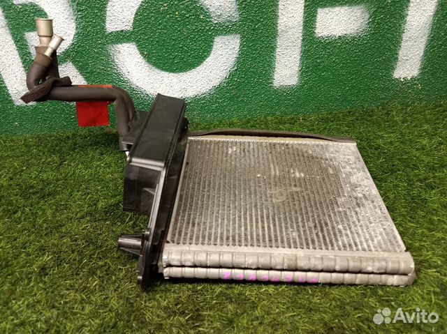 Радиатор кондиционера для Toyota Avensis 2
