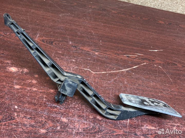 Педаль газа ауди 80 б4