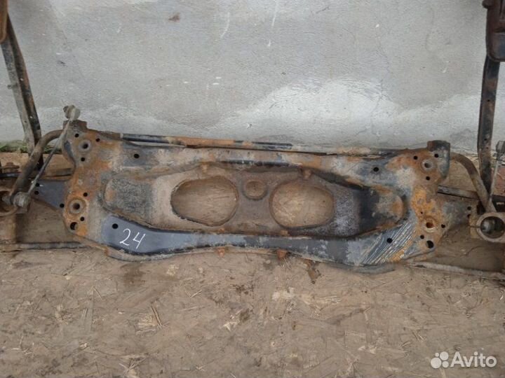 Балка задняя Ford Mondeo 3 2000-2003