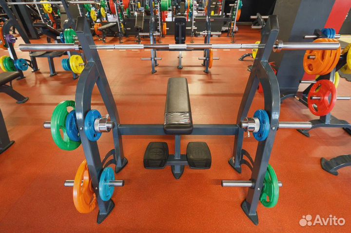 XR304 скамья для жима горизонтальная X-line R