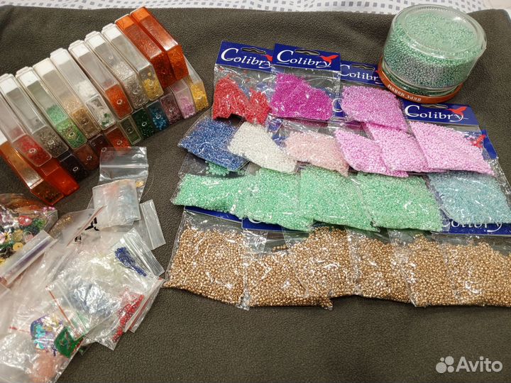 Бисер (цена за всё)