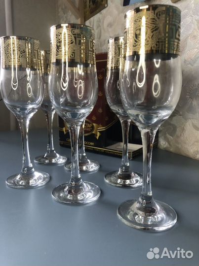 Набор бокалов