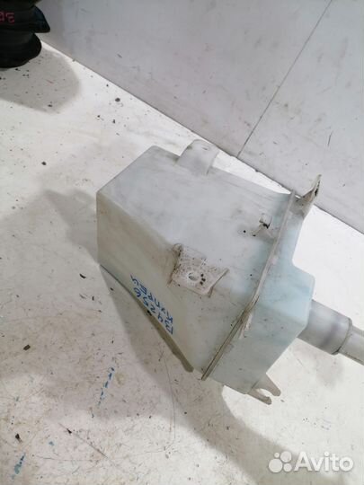 Бачок омывателя лобового стекла (Geely Coolray)