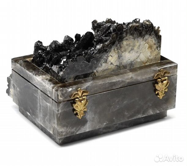 Шкатулка раухтопаз с друзами