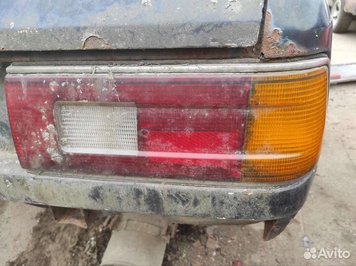 Фонарь задний правый bmw e23