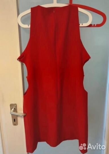 Платье Zara с вырезом красное новое с этикеткой шикарное платье XL (42)