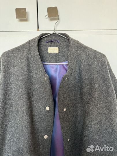 Шерстяной бомбер 